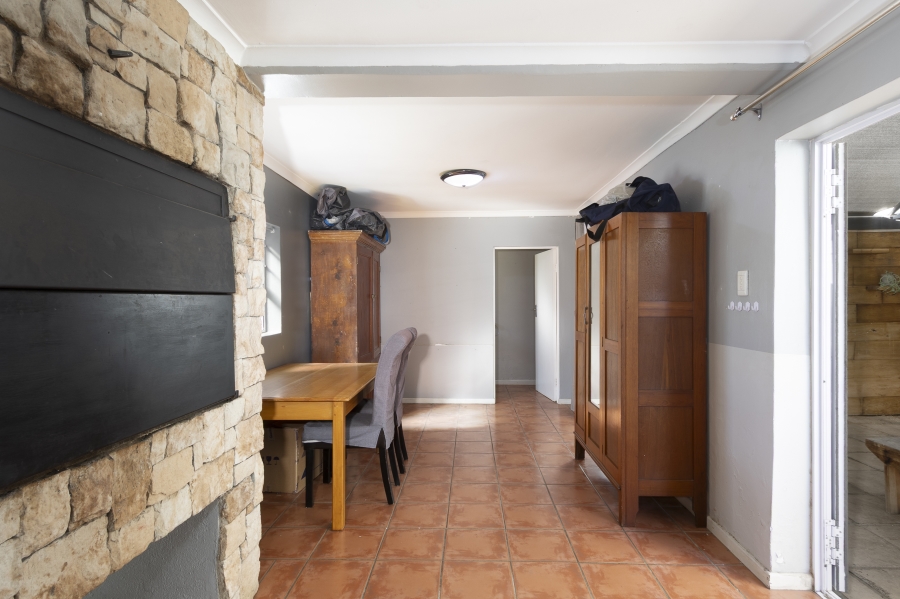 5 Bedroom Property for Sale in Strand North Western Cape